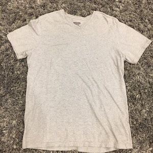 off white men’s mossimo v-neck